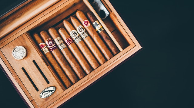 Want to Smoke in Style? Try These Flavored Cigars